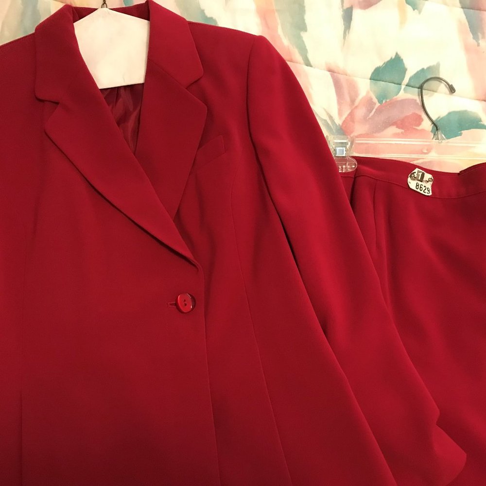 Dress Barn Skirt Suit Size 8